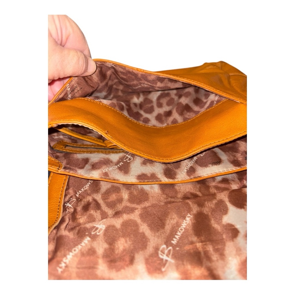 B Makowsky Tan Orange Leather Zip Flap Saddlebag Crossbody Silver hardware B11 - Picture 11 of 11